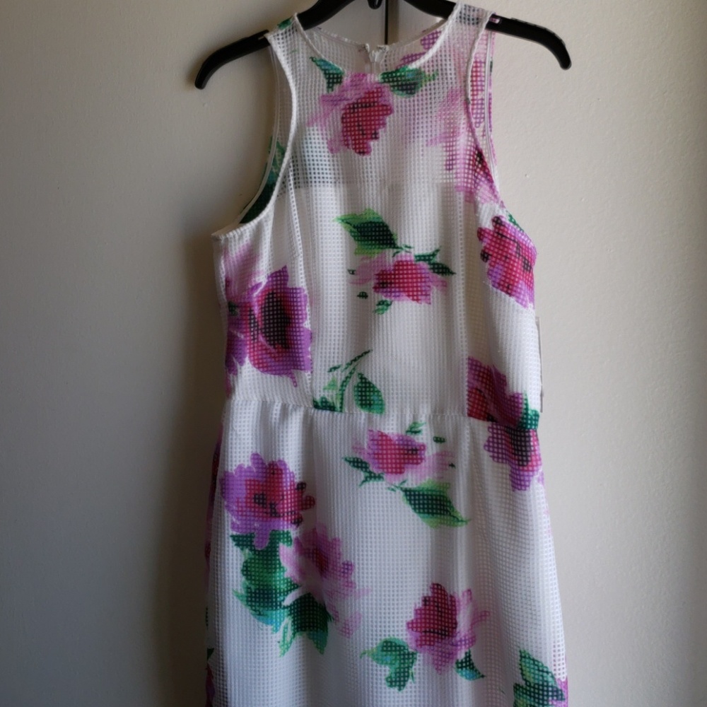 Beautiful floral Midi Dress